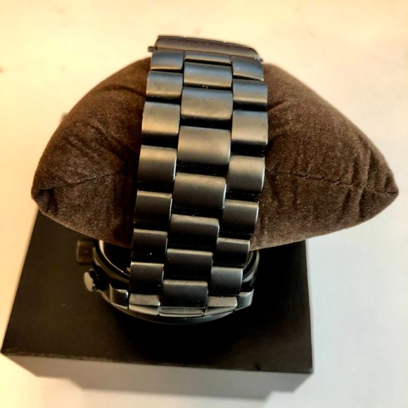 Michael Kors Oversized Runway Black Tone Watch - Picture 9 of 11